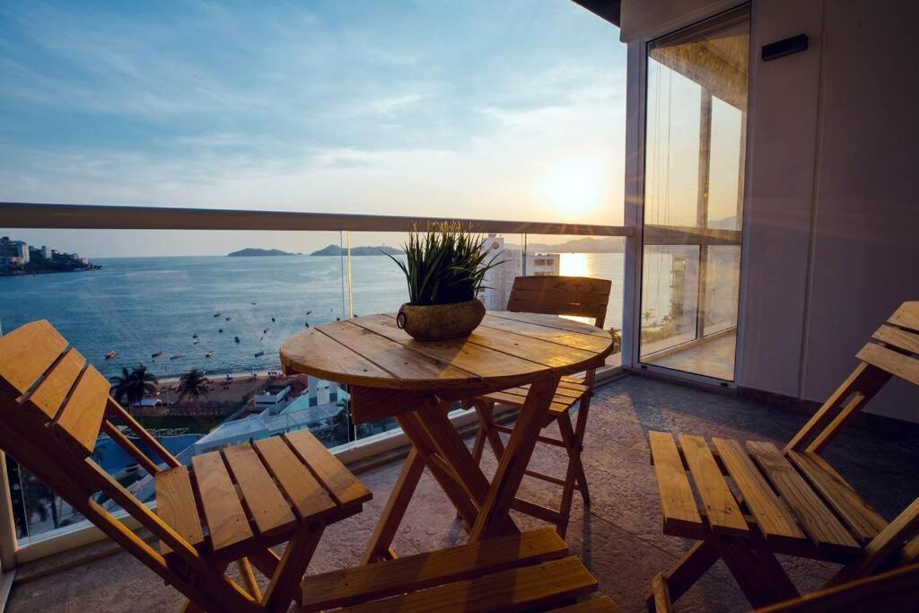 Luxury Apartment In Front Of Acapulco Beach ภายนอก รูปภาพ